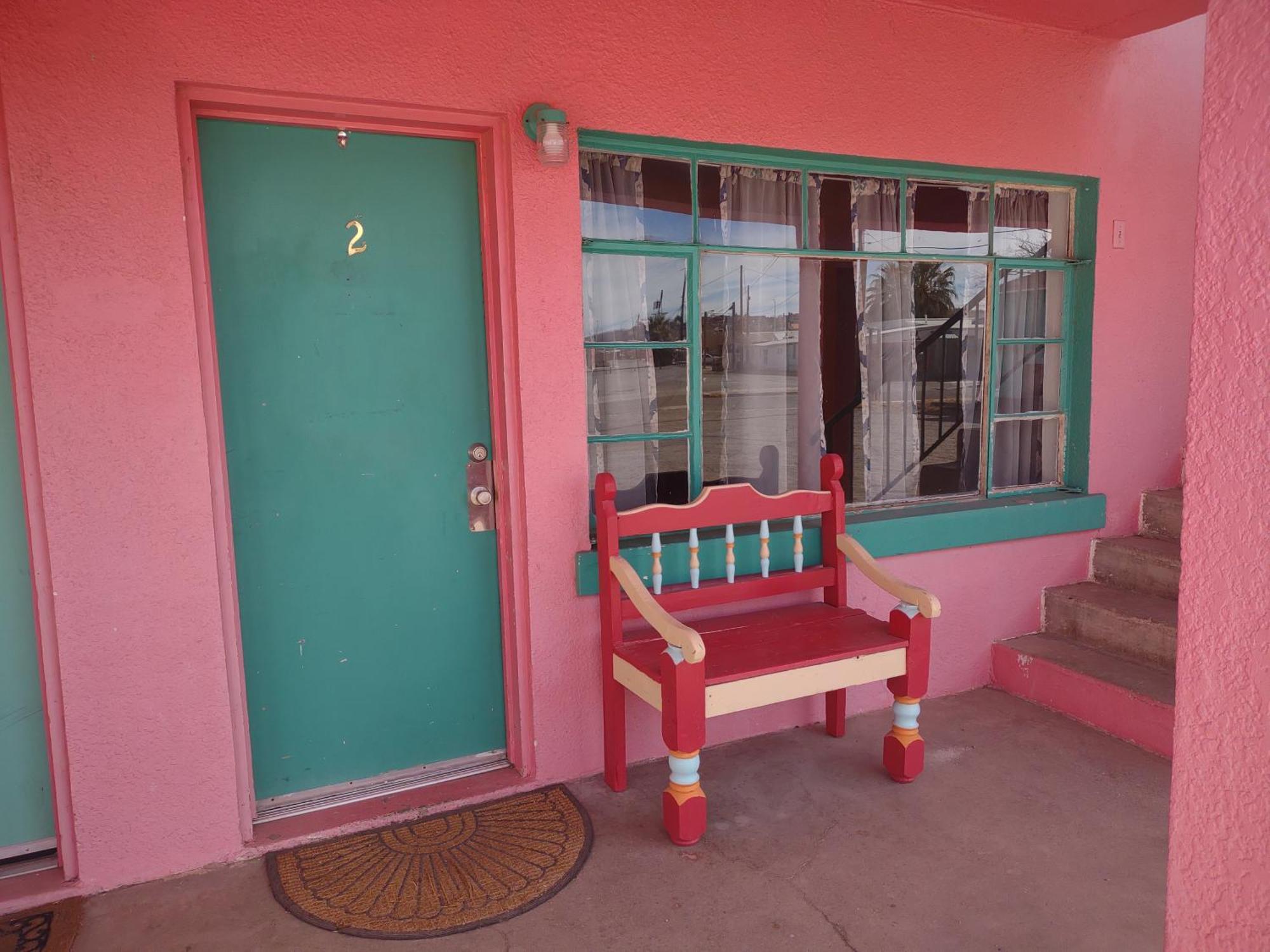 Pelican Spa Truth or Consequences Exterior foto